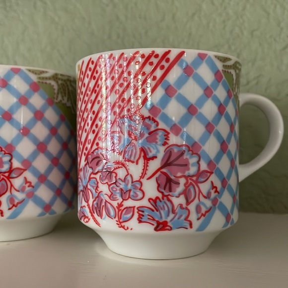 Vintage Set-of-4 Patchwork Quilt Design 8-ounce stackable porcelain mugs, Japan - Picture 6 of 14